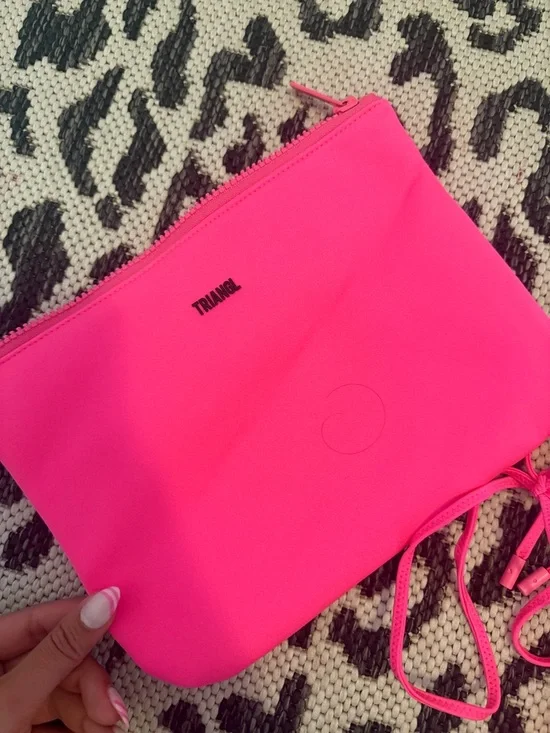 TRIANGL Hot Pink String Bikini with Matching Pouch - Picture 5 of 5